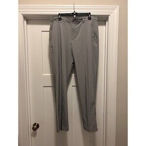 Izod Golf Pants Men's Size 34x32 Gray Flat Front Slash Pocket Polyester Blend